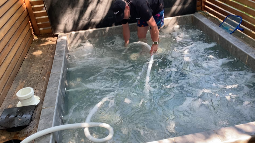 Remove Sand in Hot Tub