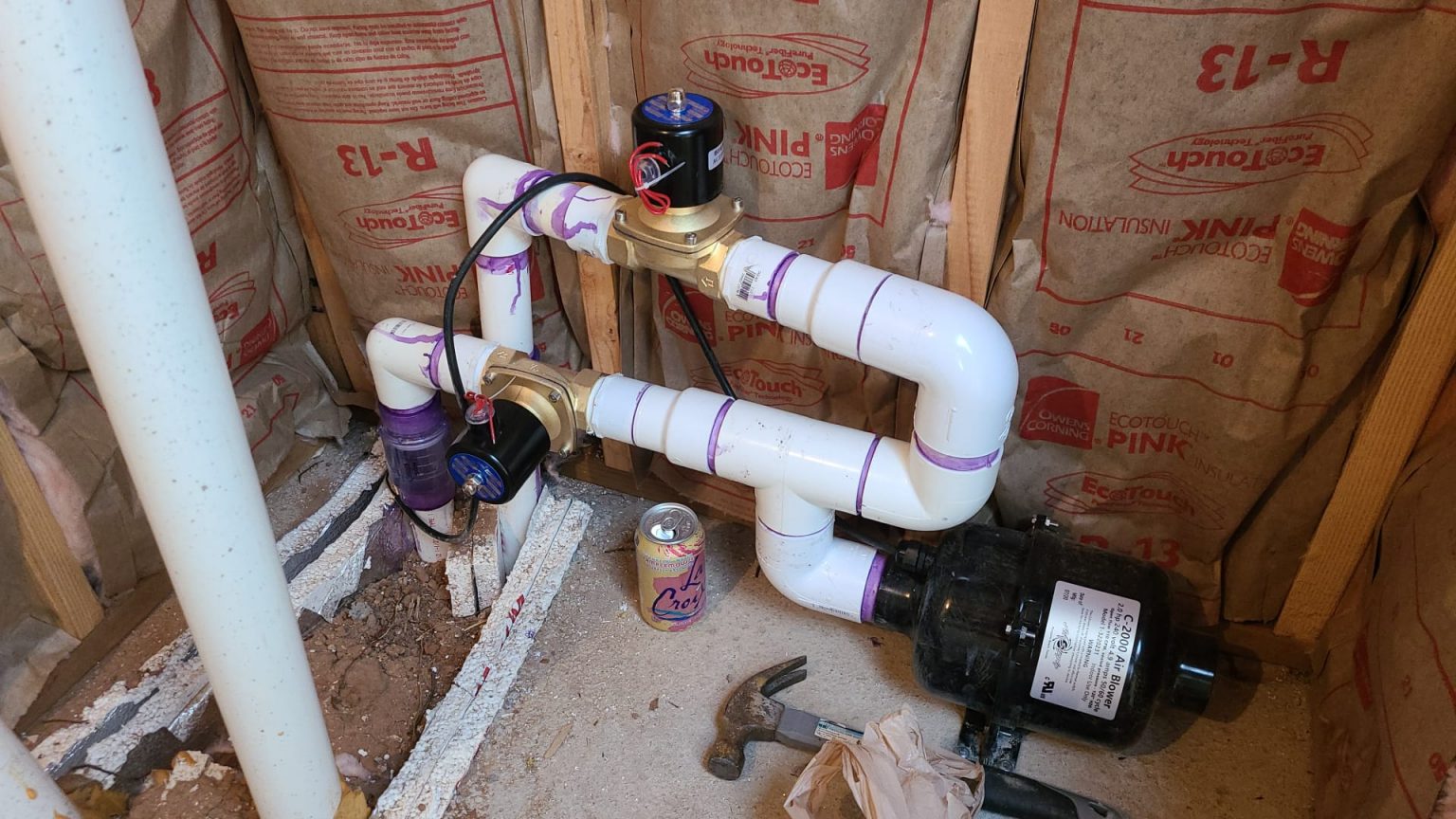 DIY Concrete Hot Tub Learn how you too can build your own!